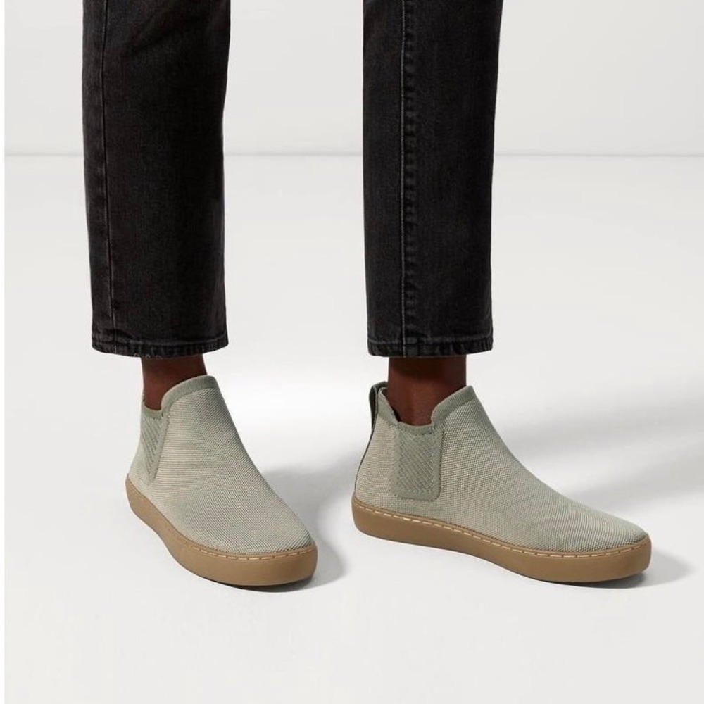 Rothy's‎ The Chelsea Light Sage Boots Women's Size 7.5